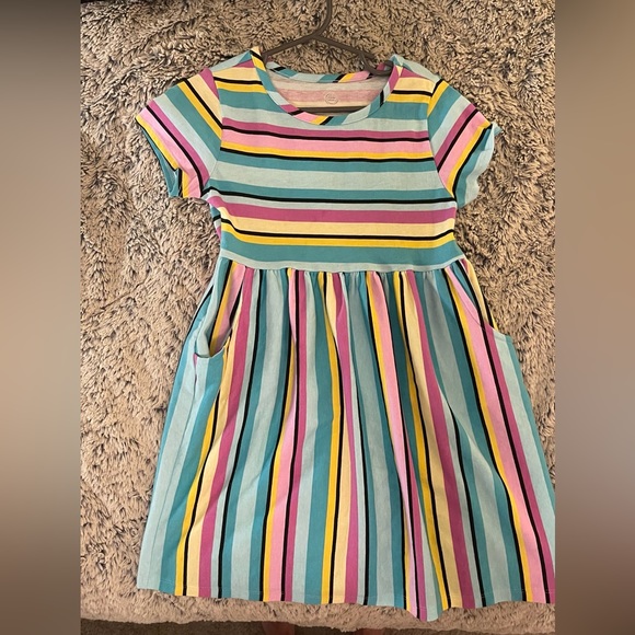 Wonder Nation Summer Dress in size 5T is NWOT- lil cap sleeves - Picture 3 of 9